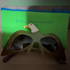 Stella McCartney kids eagle sunglasses with Neon Green Case